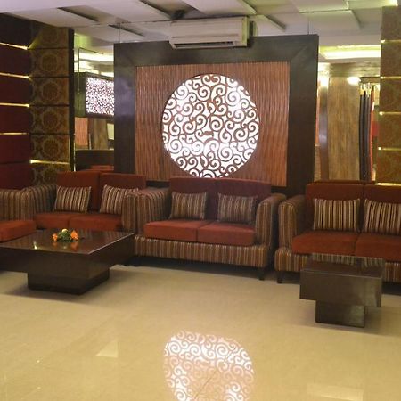 Hotel Classic Чандигарх Экстерьер фото