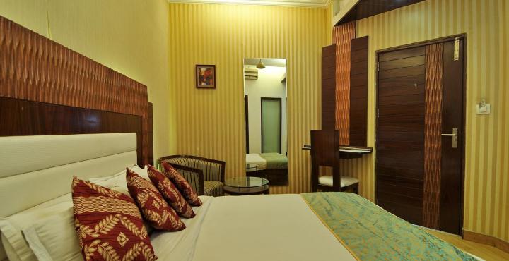 Hotel Classic Чандигарх Экстерьер фото